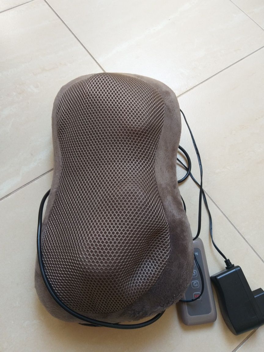 Masażer,poduszka pod kark