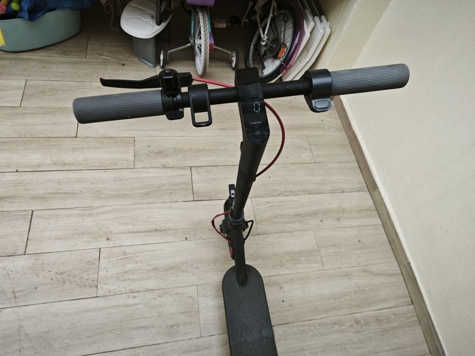 Trotinete Xiaomi Electric Scooter 4