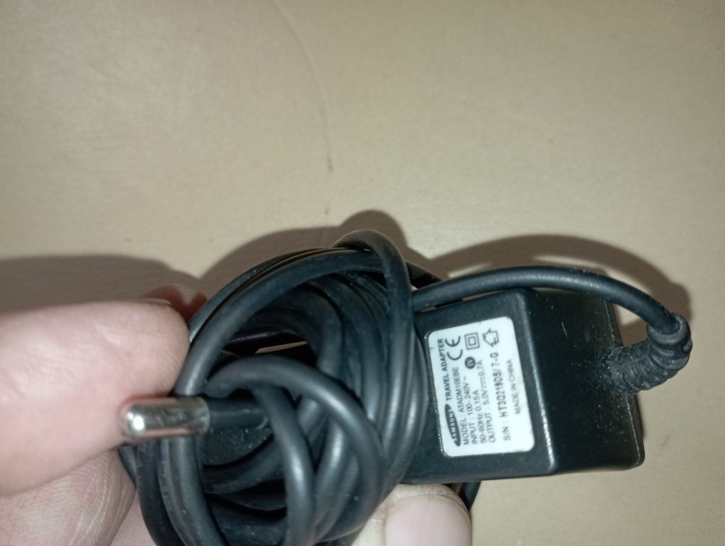 Зарядка телефона Samsung 5V ,0.7A