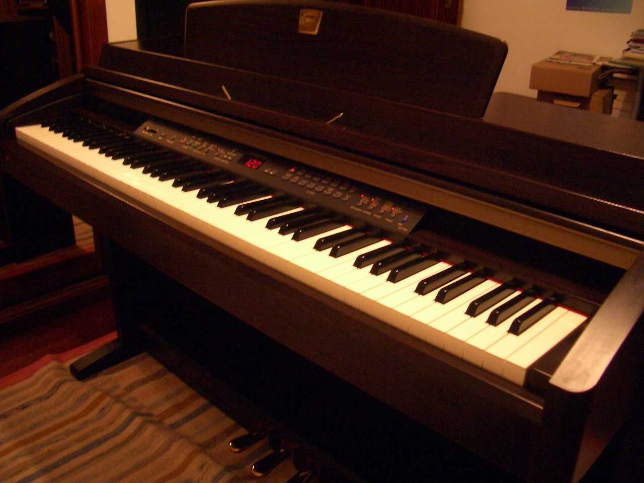 Piano Yamaha Clavinova CLP