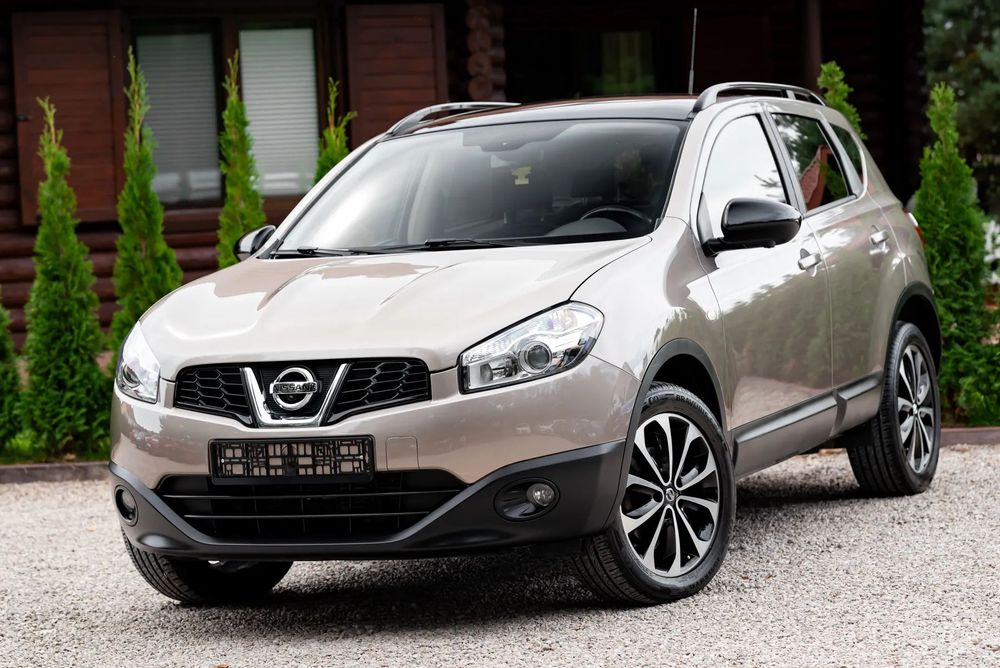 Nissan Qashqai 2.0B 140KM 4x4 Kamera 360 Navi Panorama Tempomat Sprowadzony