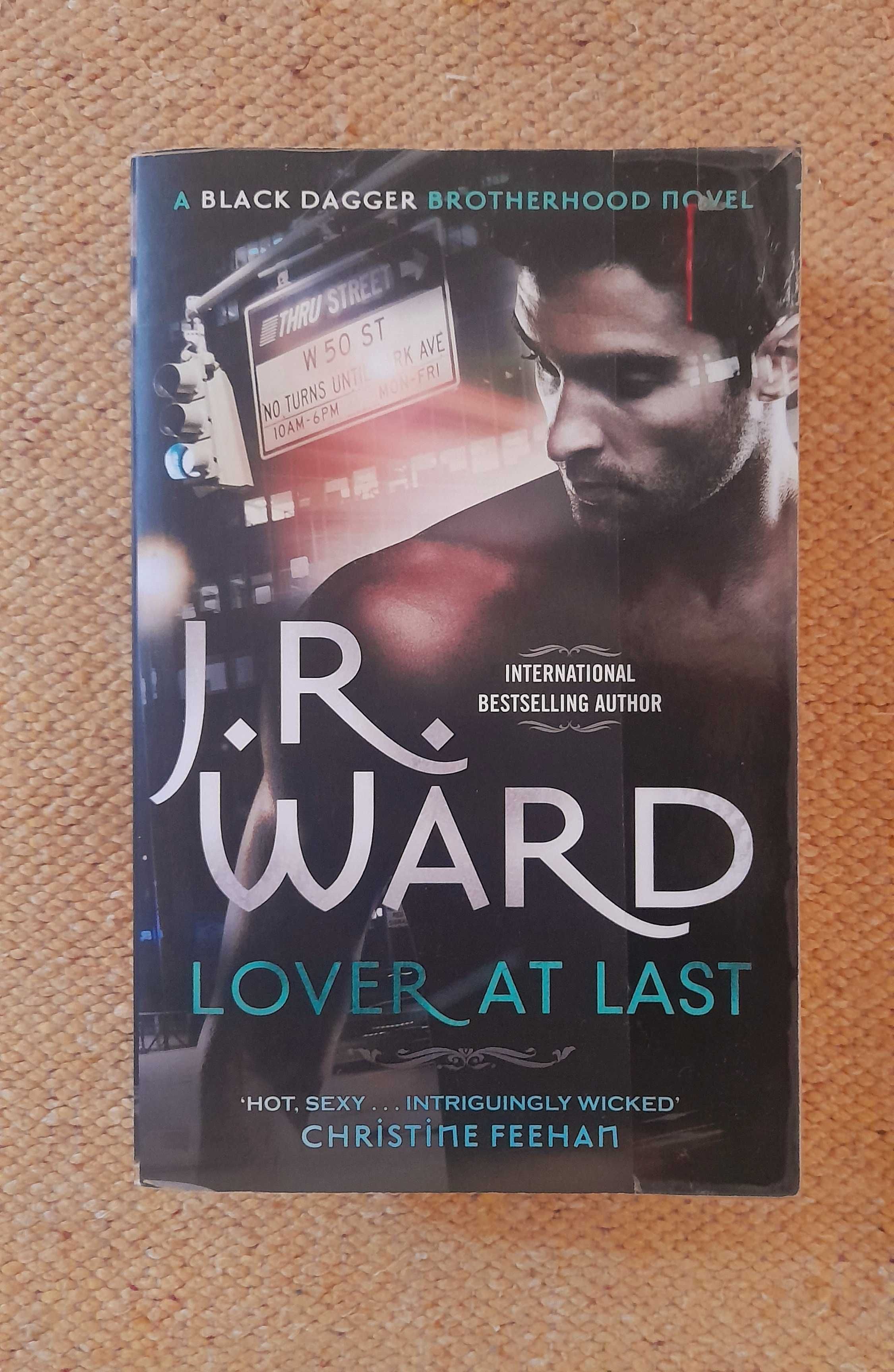 Livro Lover at Last J.R. Ward