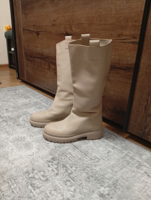 Продам демісезоні чоботи 39 розміру