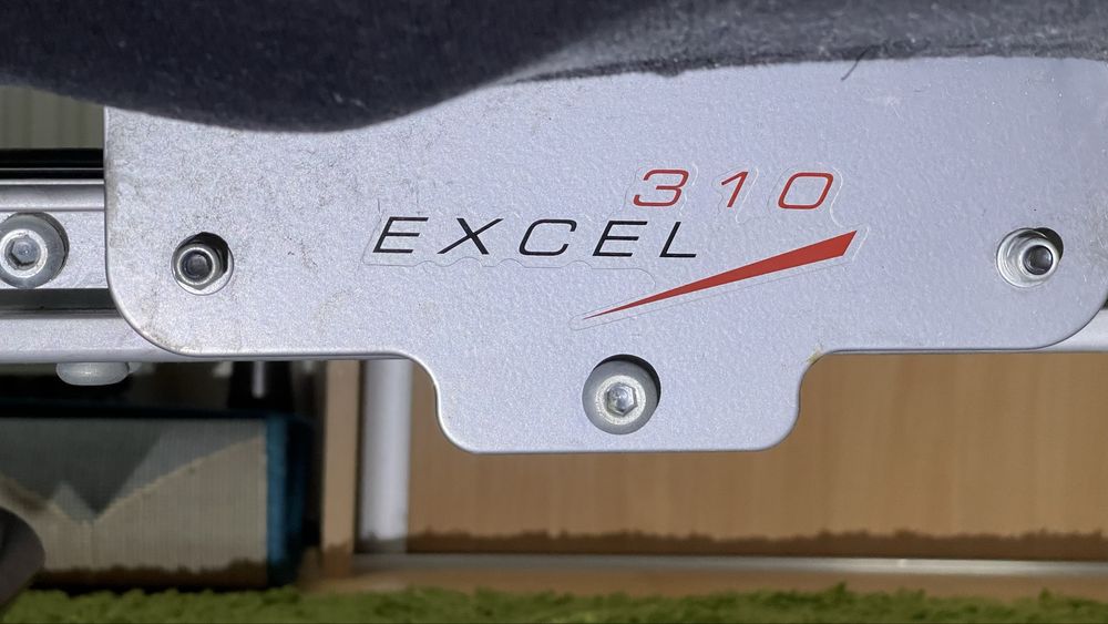 Wioślarz York Excel 310 lekko uszkodzony