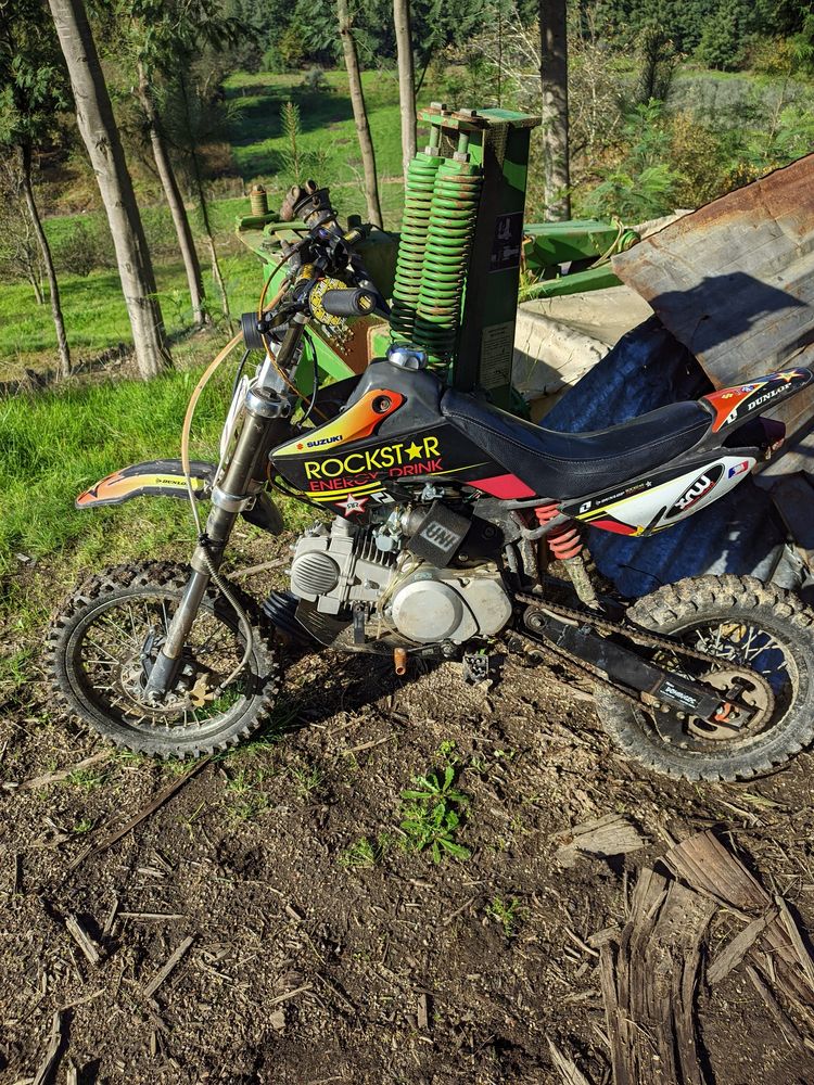 Mota Pit Bike 140cc