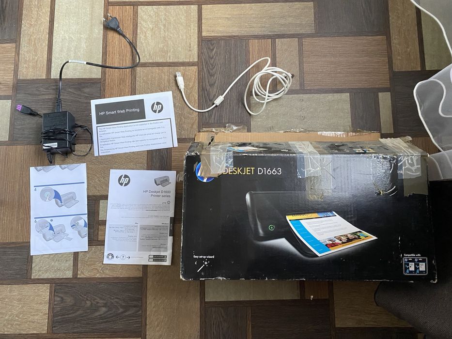 Продам цветной принтер HP Deskjet D1663
