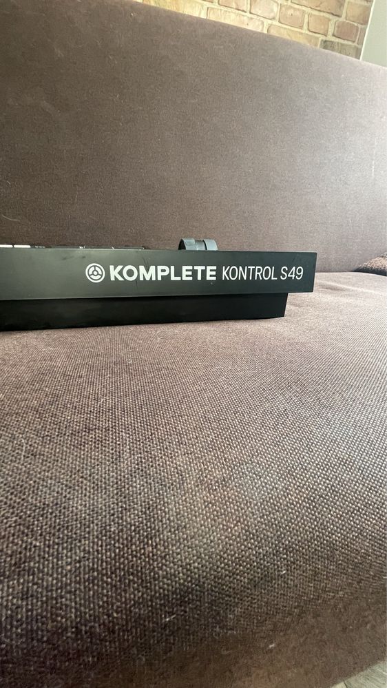 Komplete Kontrol S49 mk II