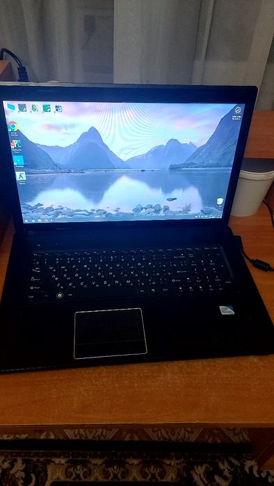 Продам ноутбук lenovo