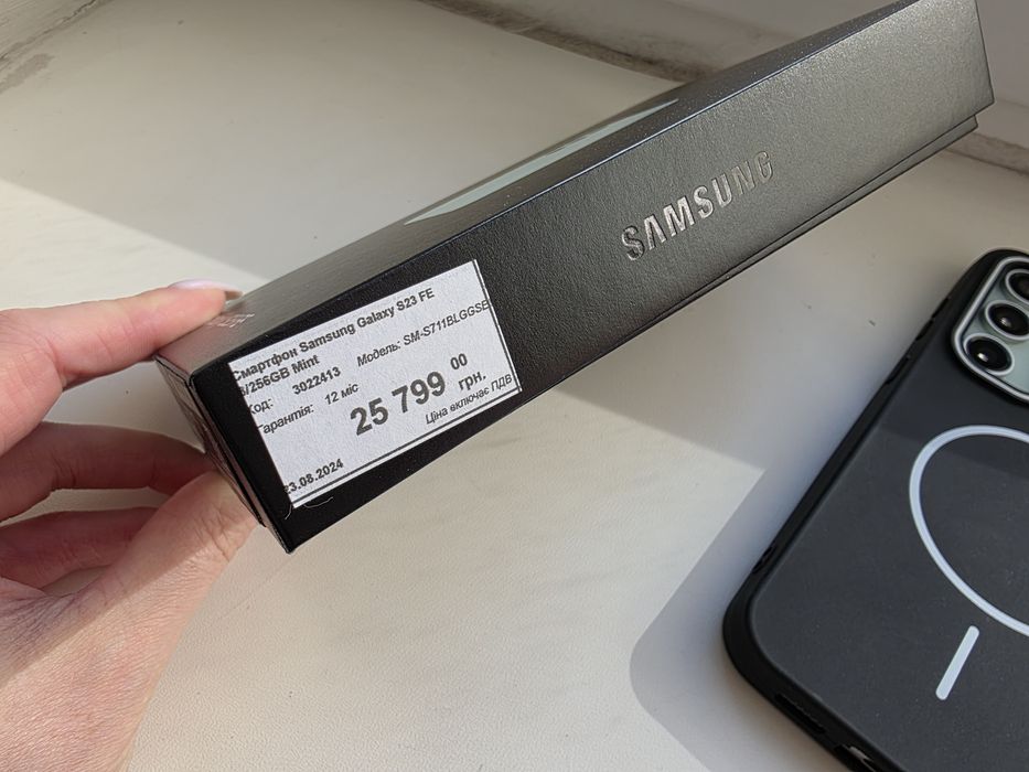 Офіційний!Смартфон Samsung s23fe 8Гб/256Гб,  м'ятний колір, стан ідеа