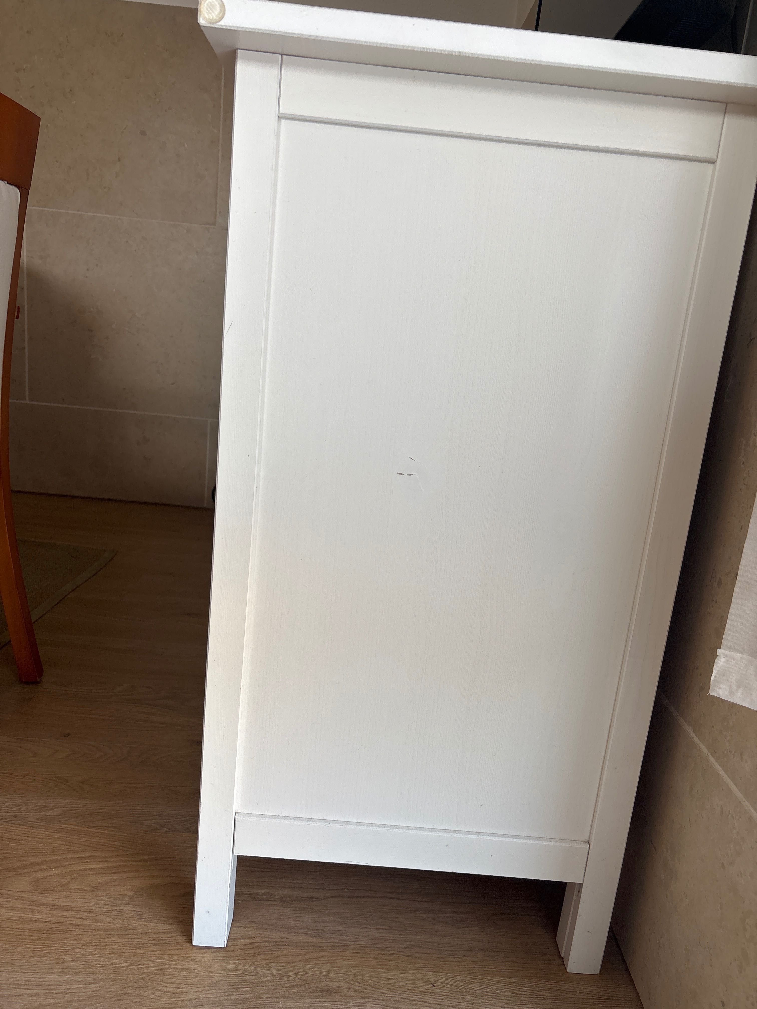 Aparador branco ikea