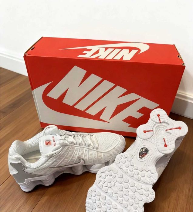 Buty Trampk Nike shox TL white R.42