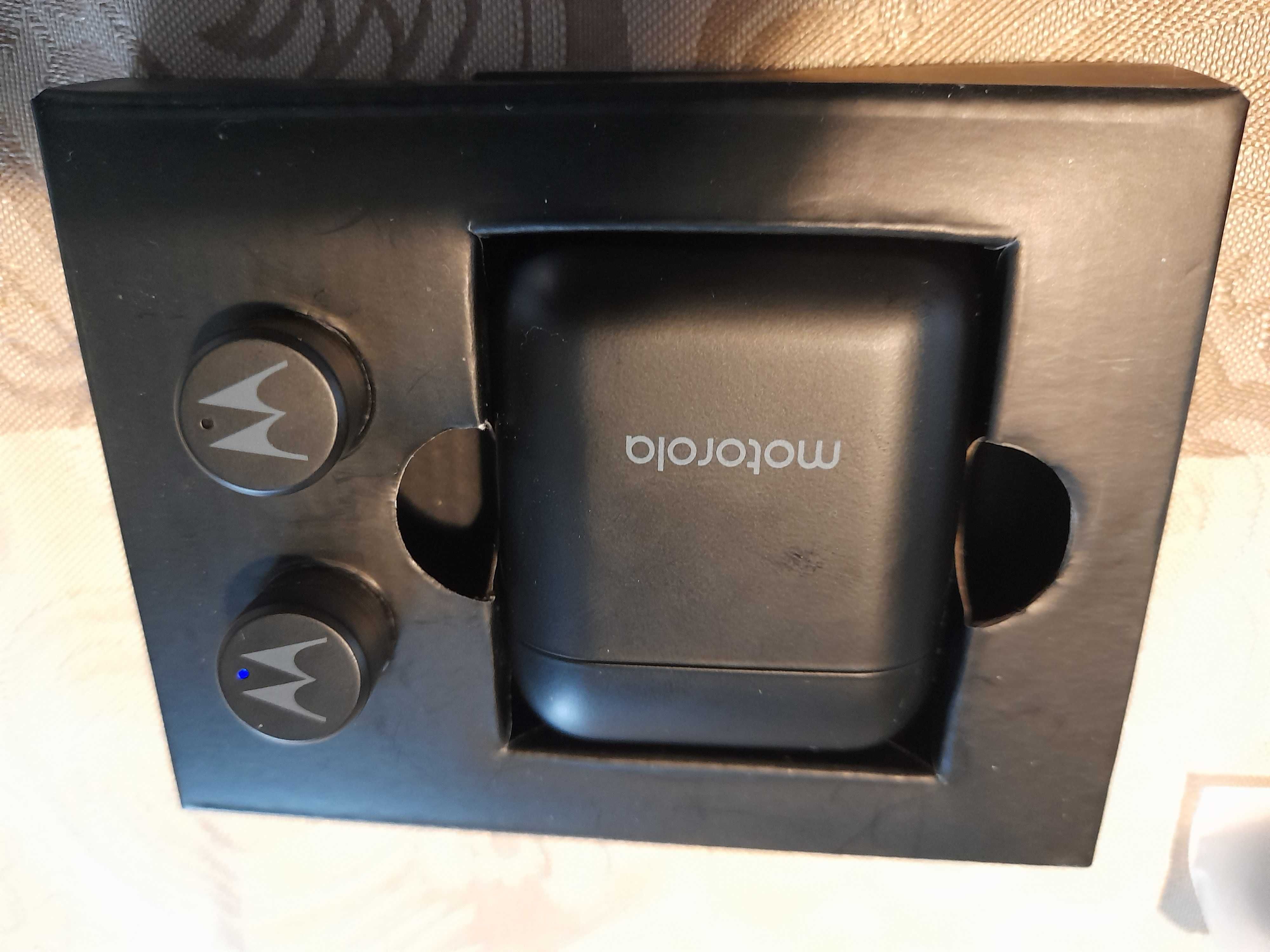 Słuchawki bezprzewodowe douszne Motorola buds120