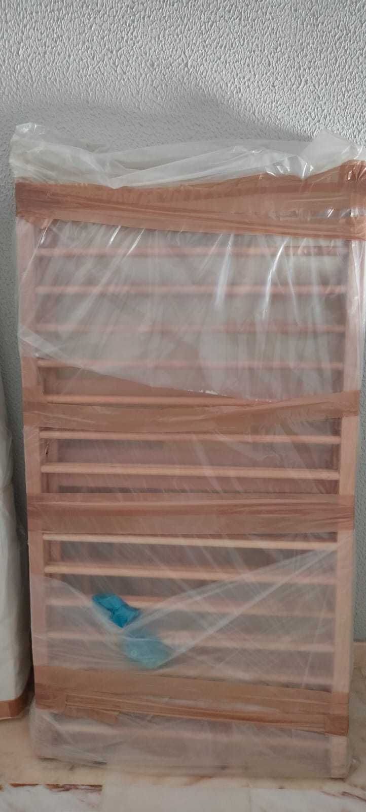 Berço bebe IKEA + colchão em excelente estado