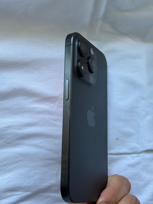 iPhone 15 Pro desbloqueado