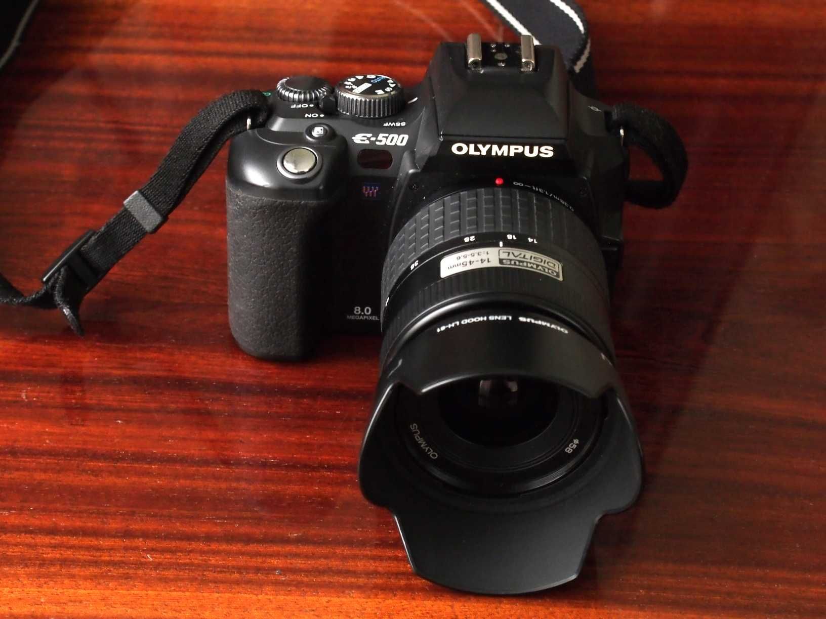 Olympus E-500 (малий пробіг, відмінний стан)