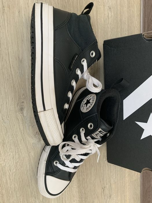 Convers жіночі шкіряні