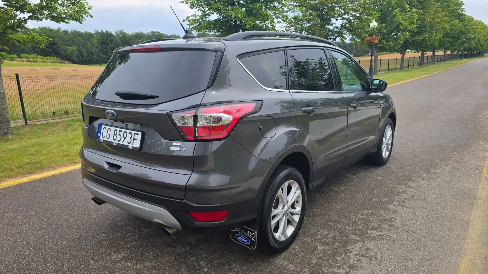Ford Escape 1.5 benzyna 182KM 4x4 Automat / Skóra / Car Play/ Android Auto
