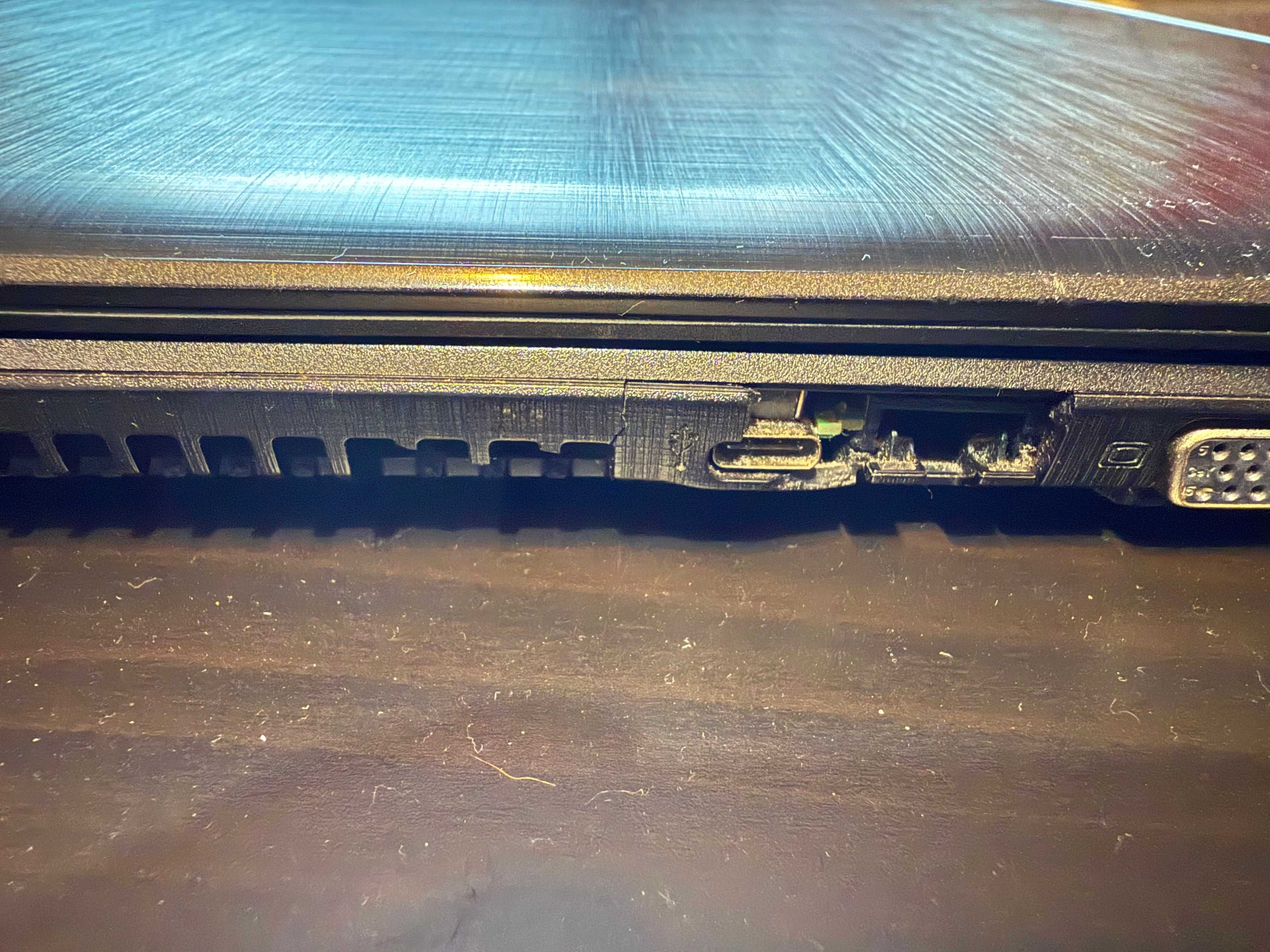 Acer Aspire F5-771 I5-7200U/ 1,12 TB/ 8GB RAM/ Nvidia 940MX 4GB