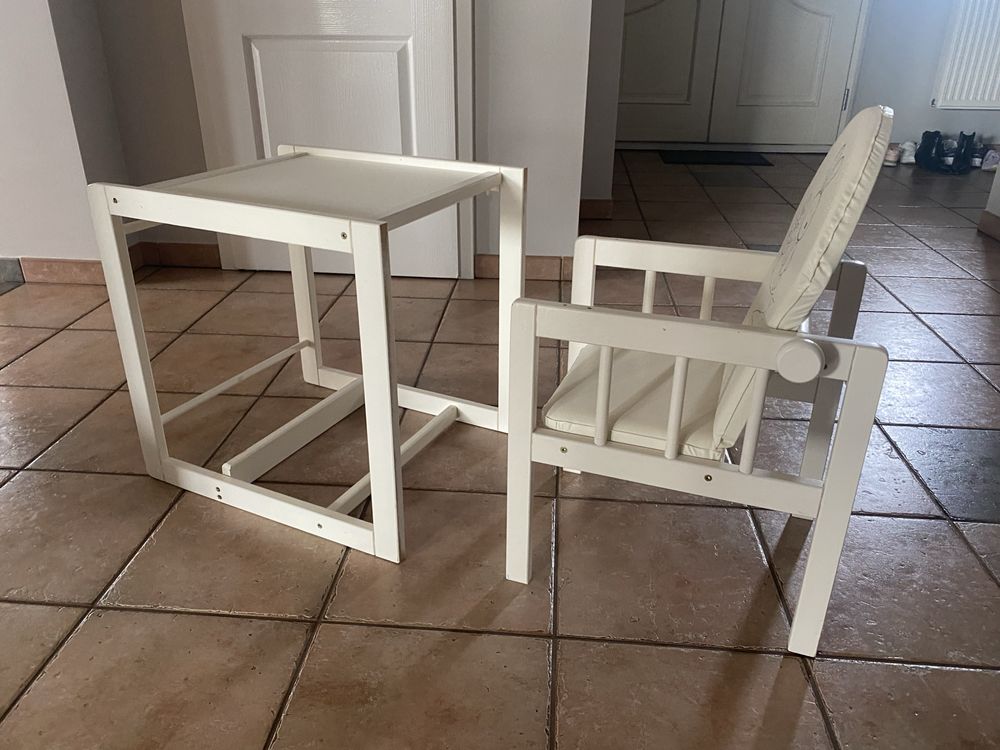 New Baby drewniane krzesełko do karmienia ze stolikiem