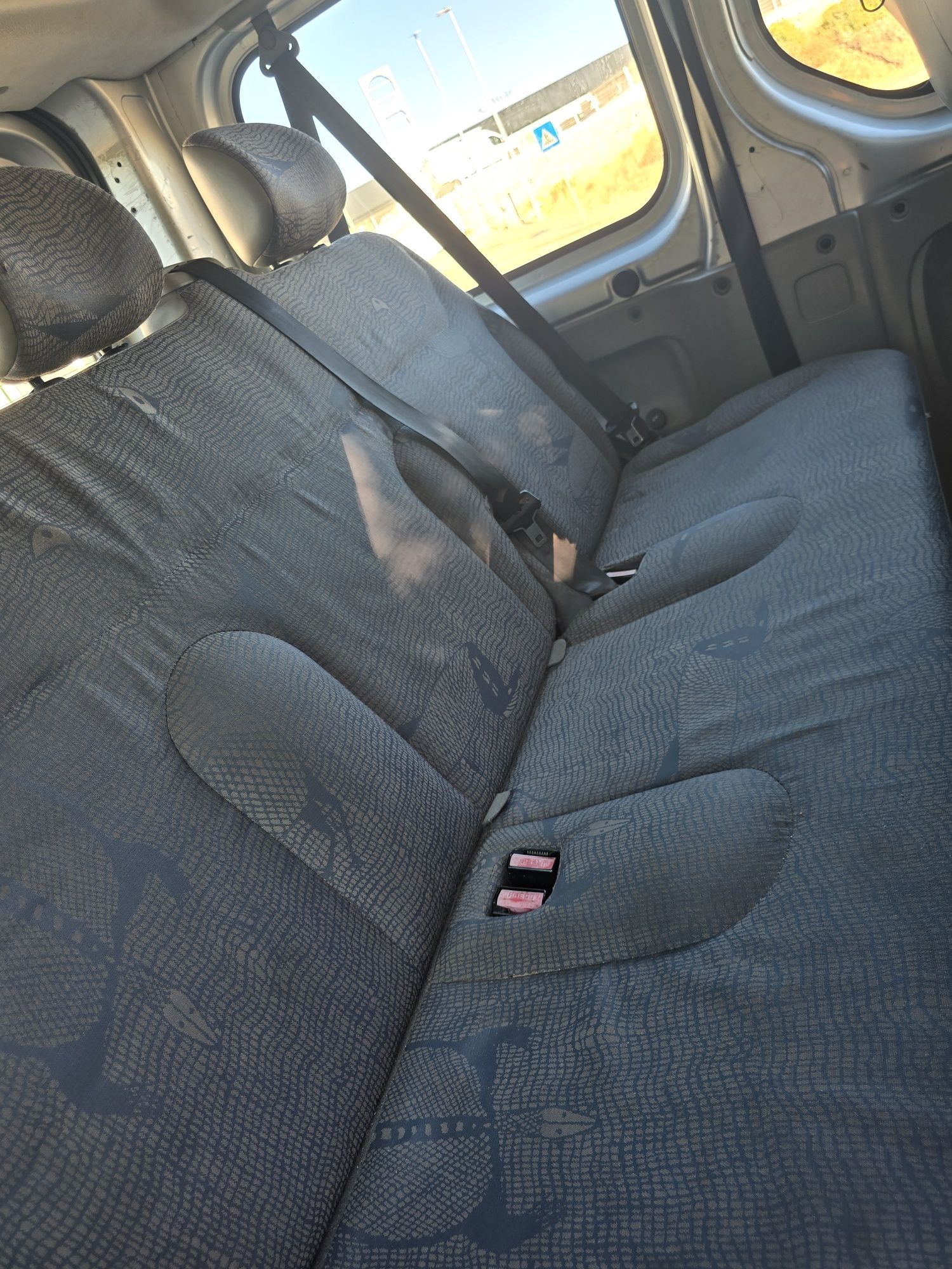 Renault Trafic 1.9 dci nove lugares