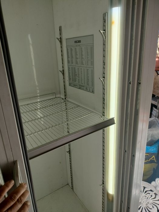 Armário vertical frio  2 portas vidro duplo