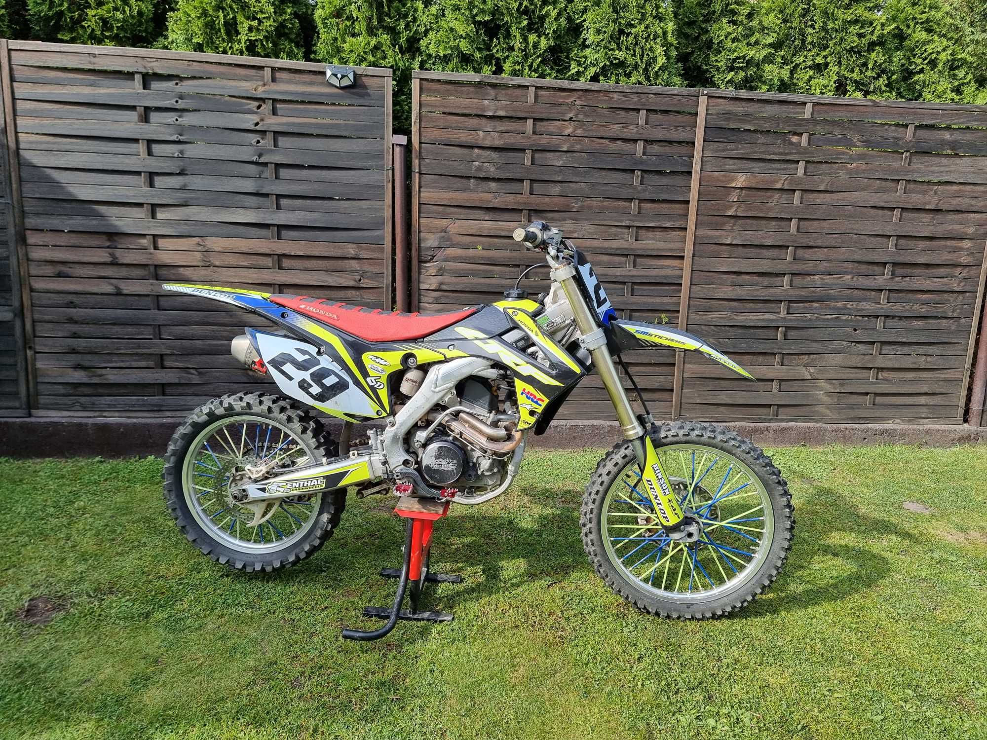 Honda CRF 250 (2014 na wtrysku Akrapovic)