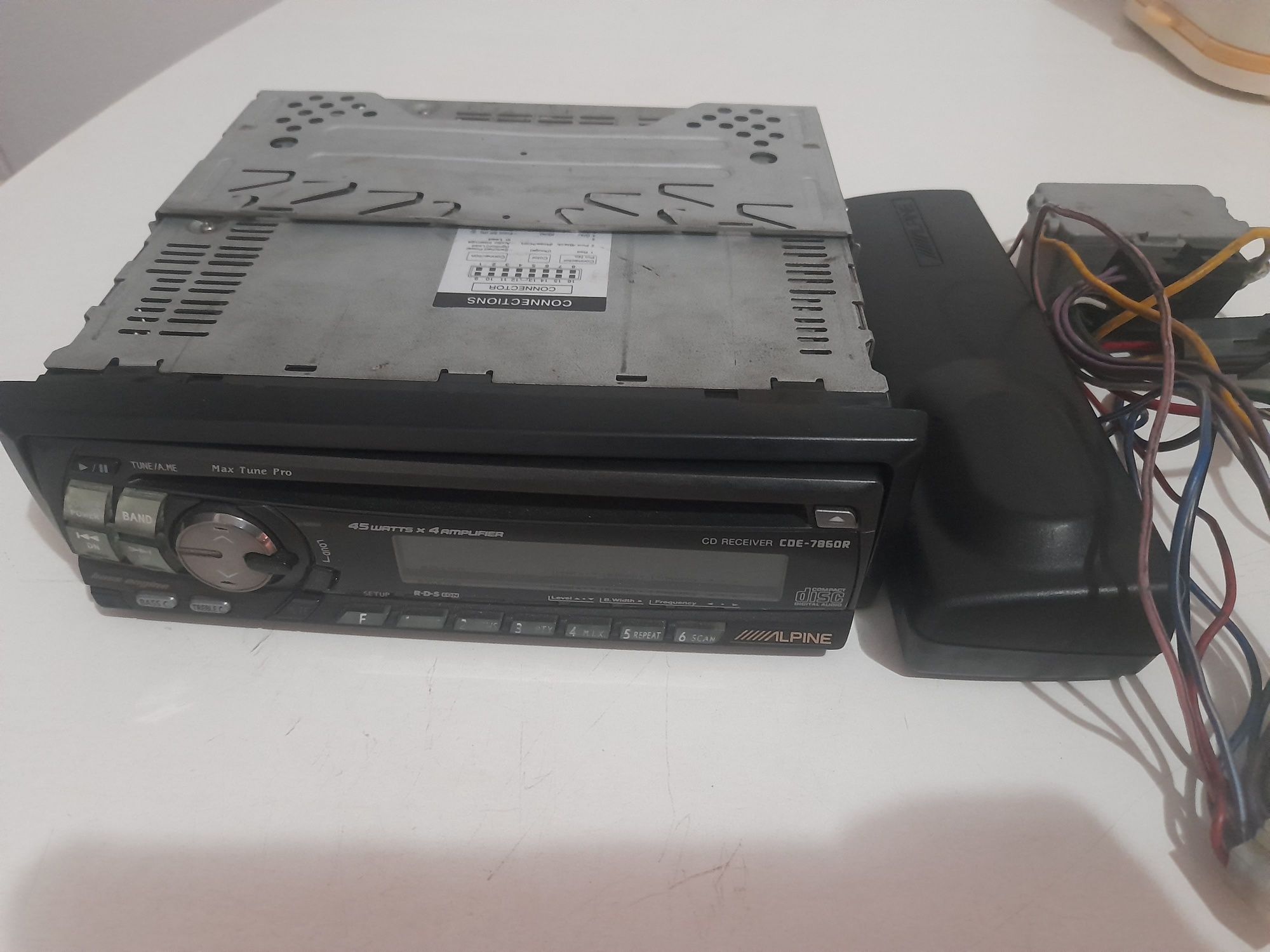 Radio para automóvel