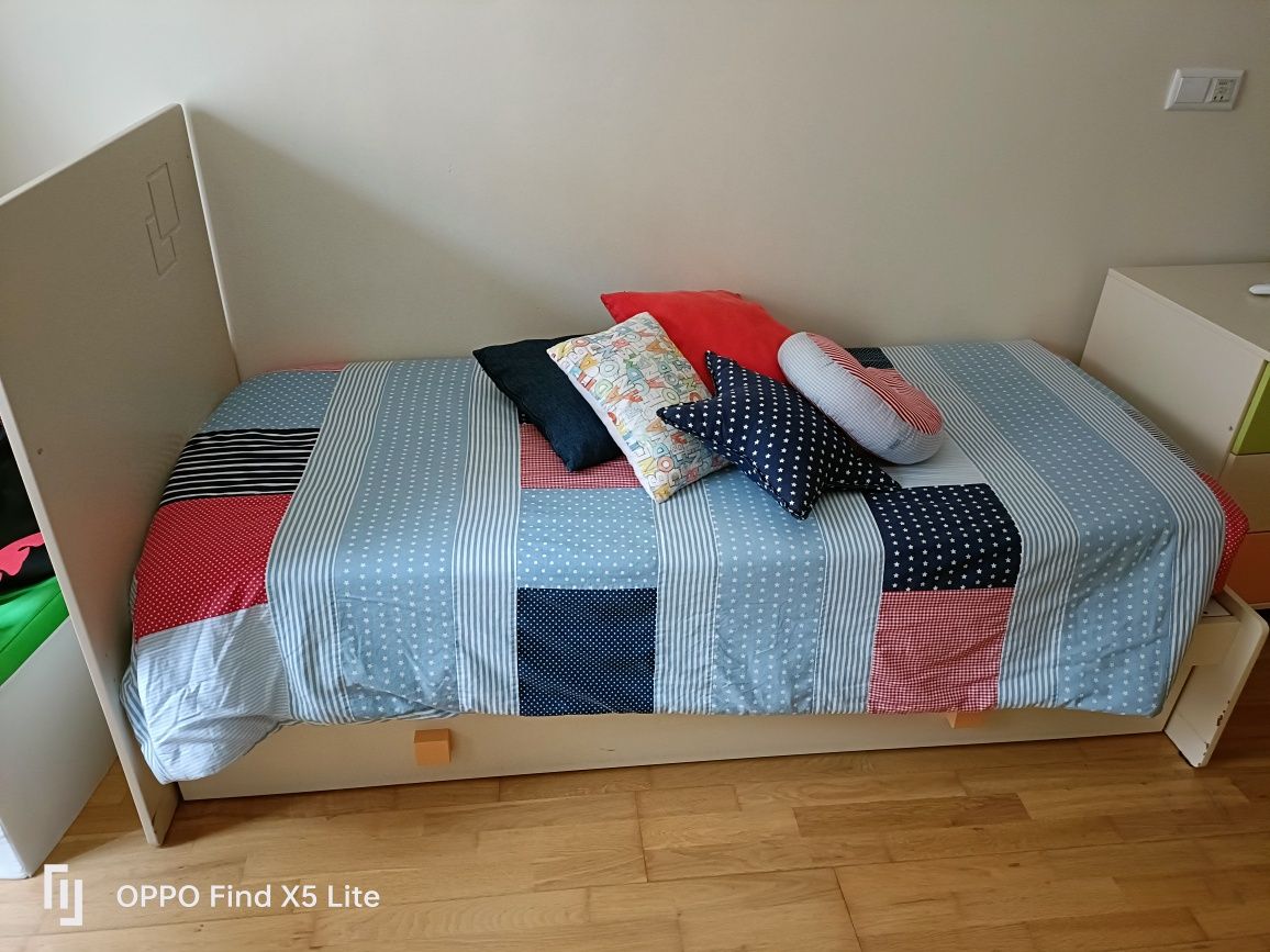 Cama de criança com colchão 1.90×80