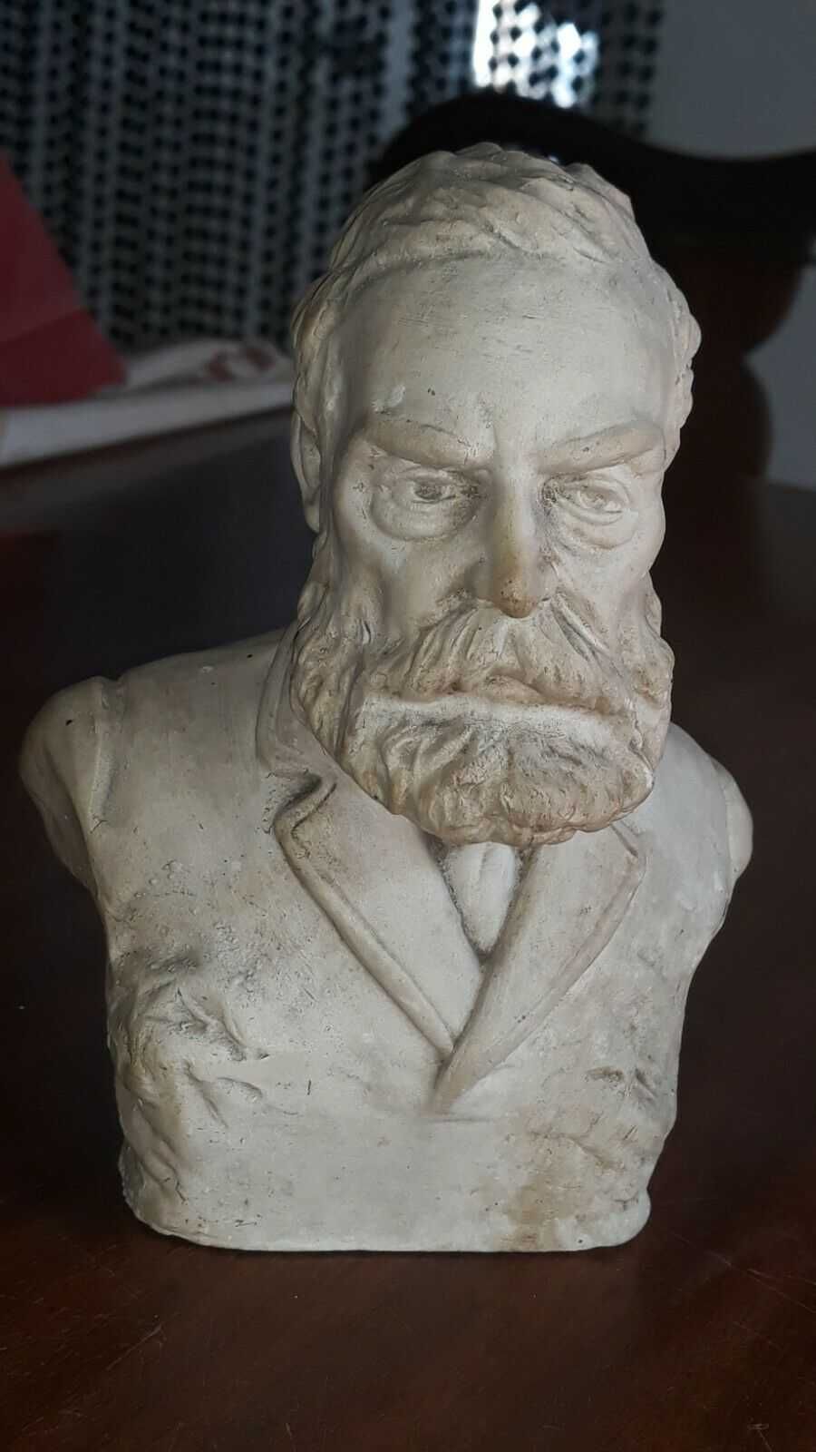 Busto de João de Deus em Gesso Patinado