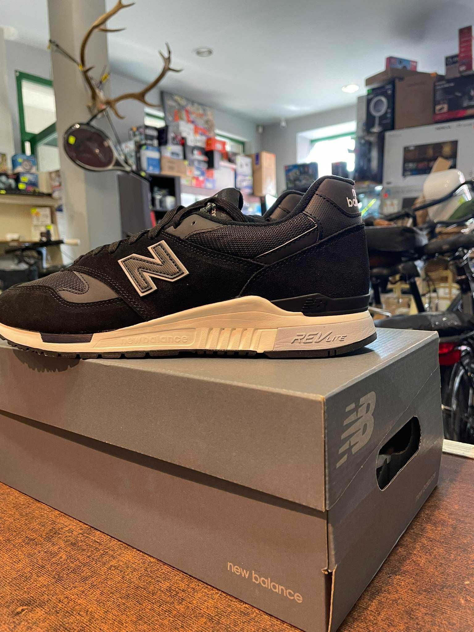 New Balance ML840AI