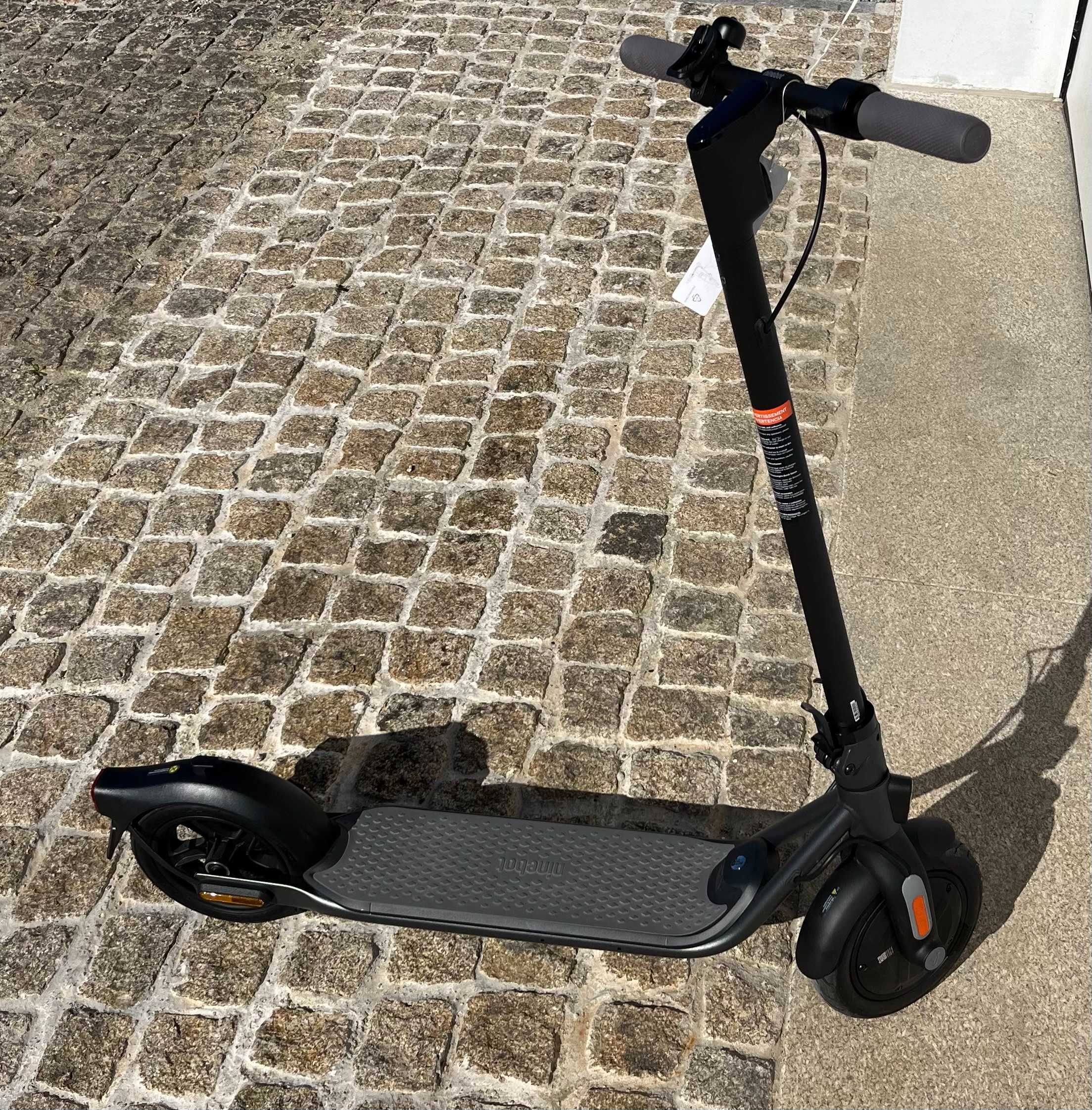 Trotinete elétrica nova