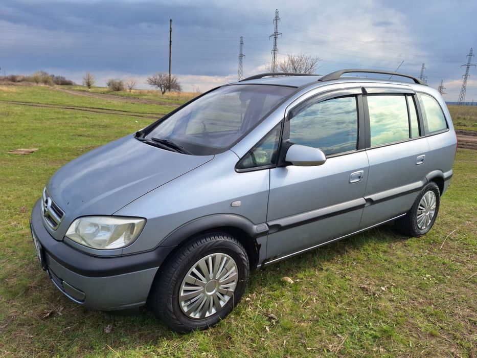 Продам Opel zafira .
