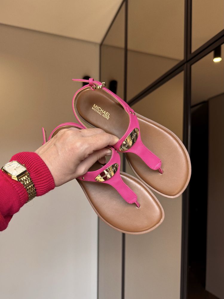 Босоніжки сандалі 36 розмір оригінал Michael Kors US6