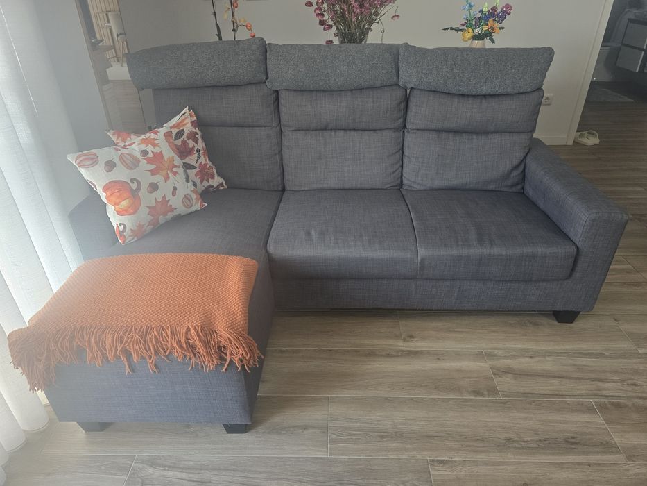 Sofá com chaise em muito bom estado