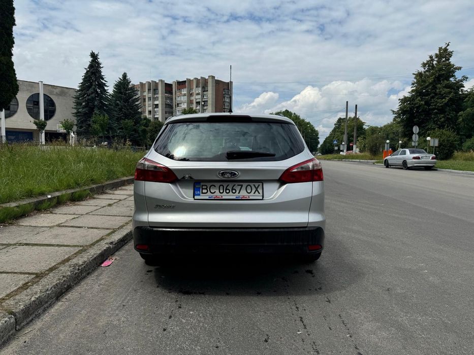 Авто Ford Focus 1.6