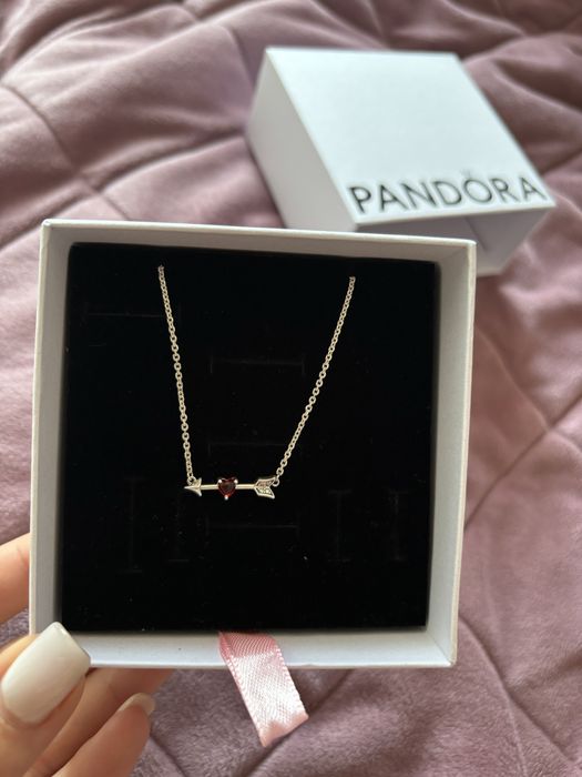 Нова підвіска Pandora