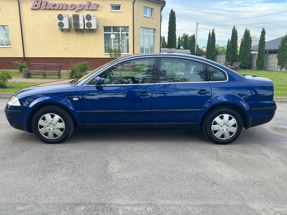 Свіжопригнанний VW passat 1.6 Mpi 200тис.пробіг!Оринінал