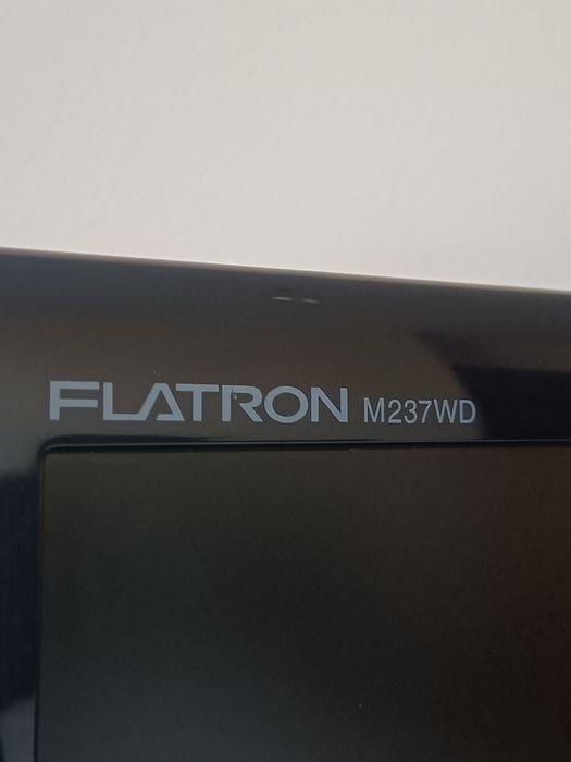 LG M237WD tv/monitor c/ comando