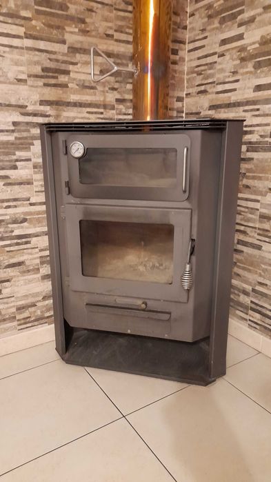 Salamandra a lenha c/ forno