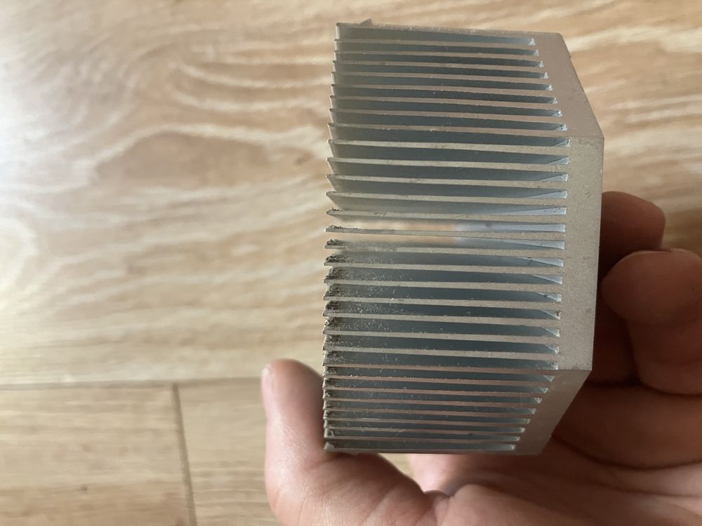 Chłodzenie CPU Alpine – aluminiowe, używane