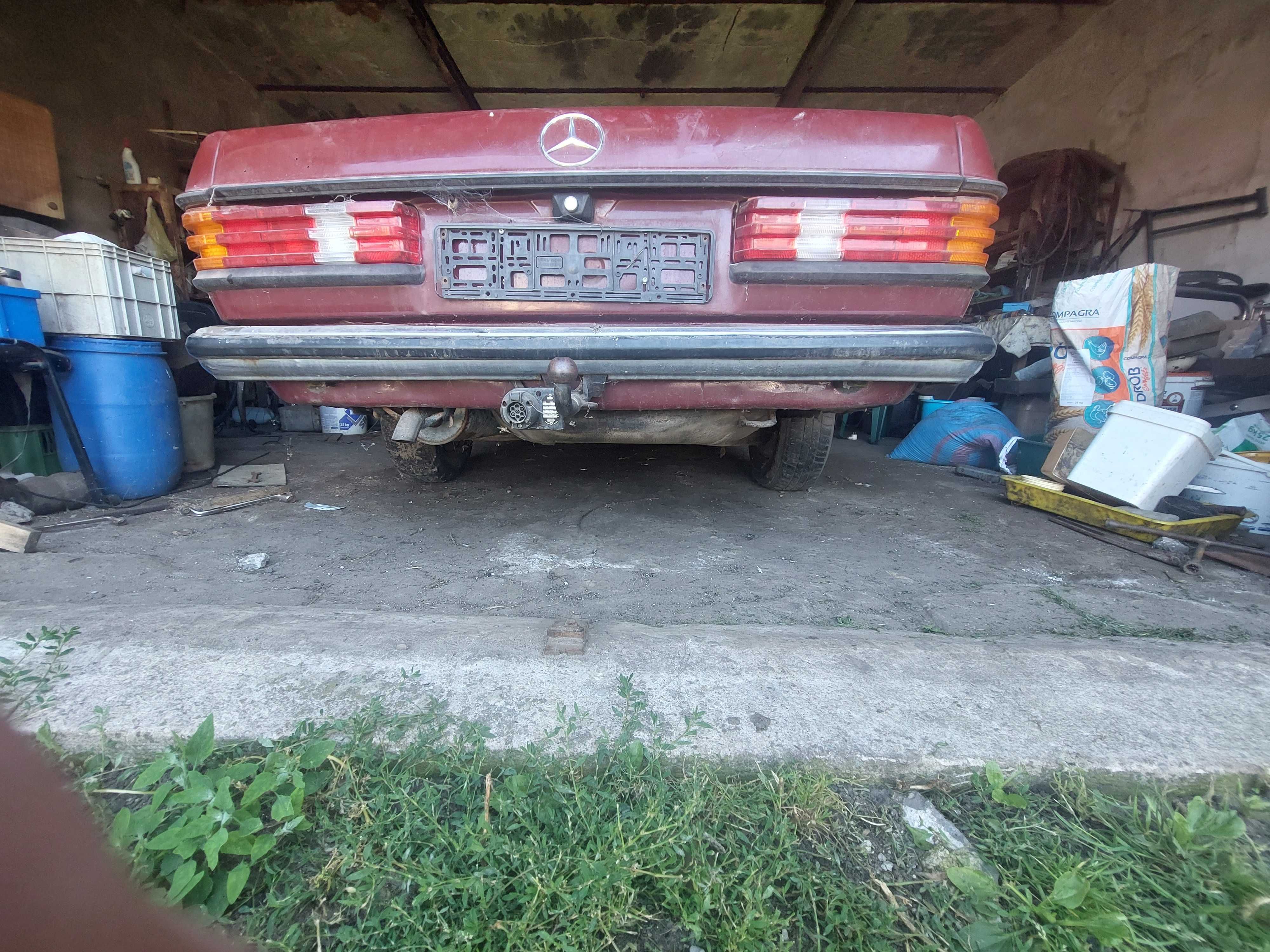 Mercedes W123 2.0 Benzyna 1983 r .