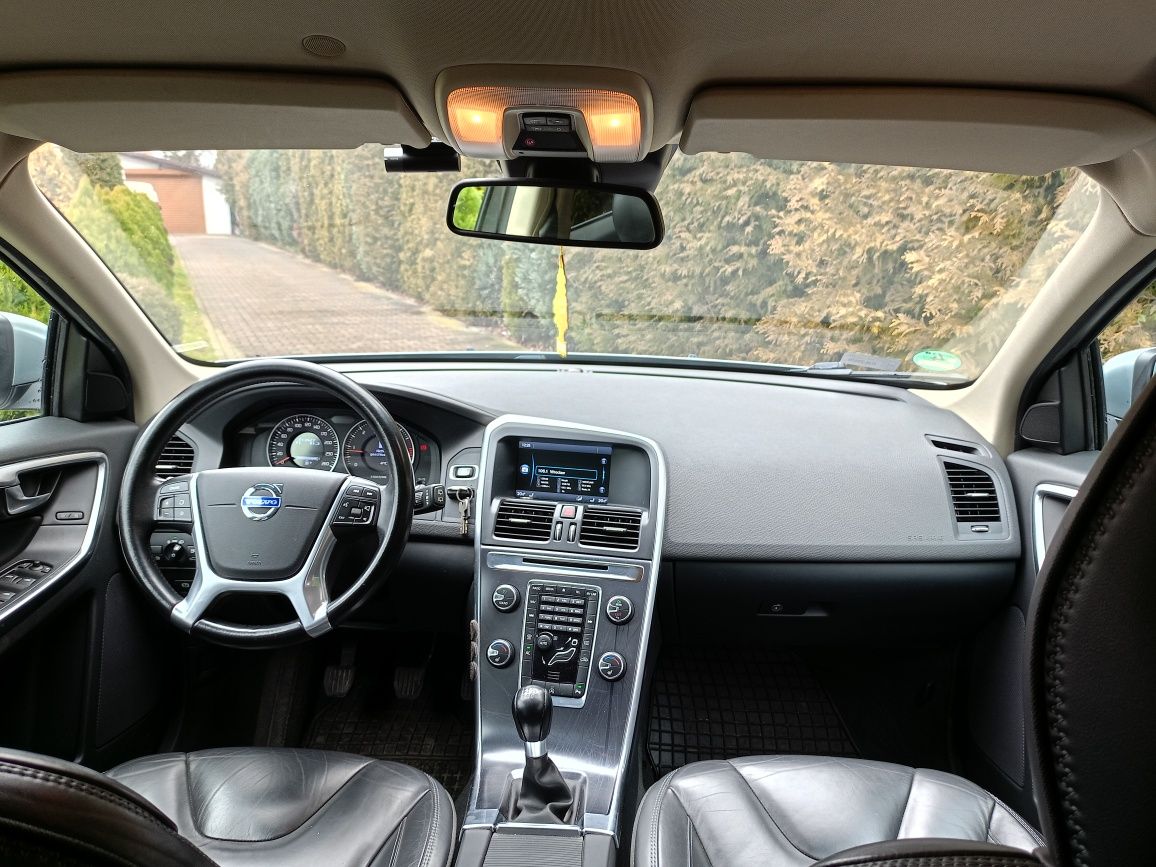 Volvo XC60 diesel 2.0 Ocean Race