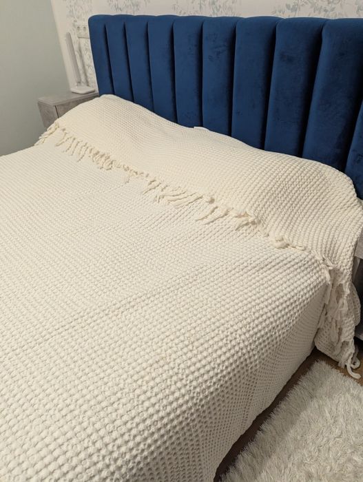 Покривало на ліжко/диван