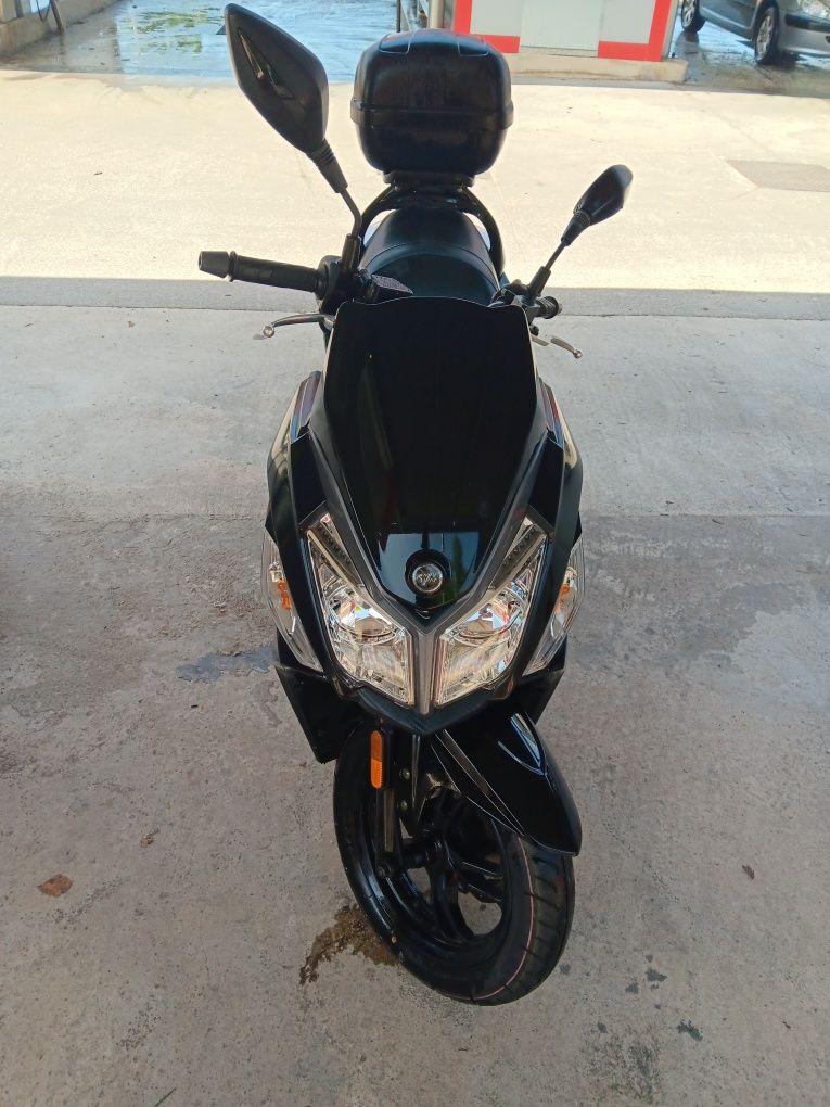 Sccoter 125 dym Jet 14