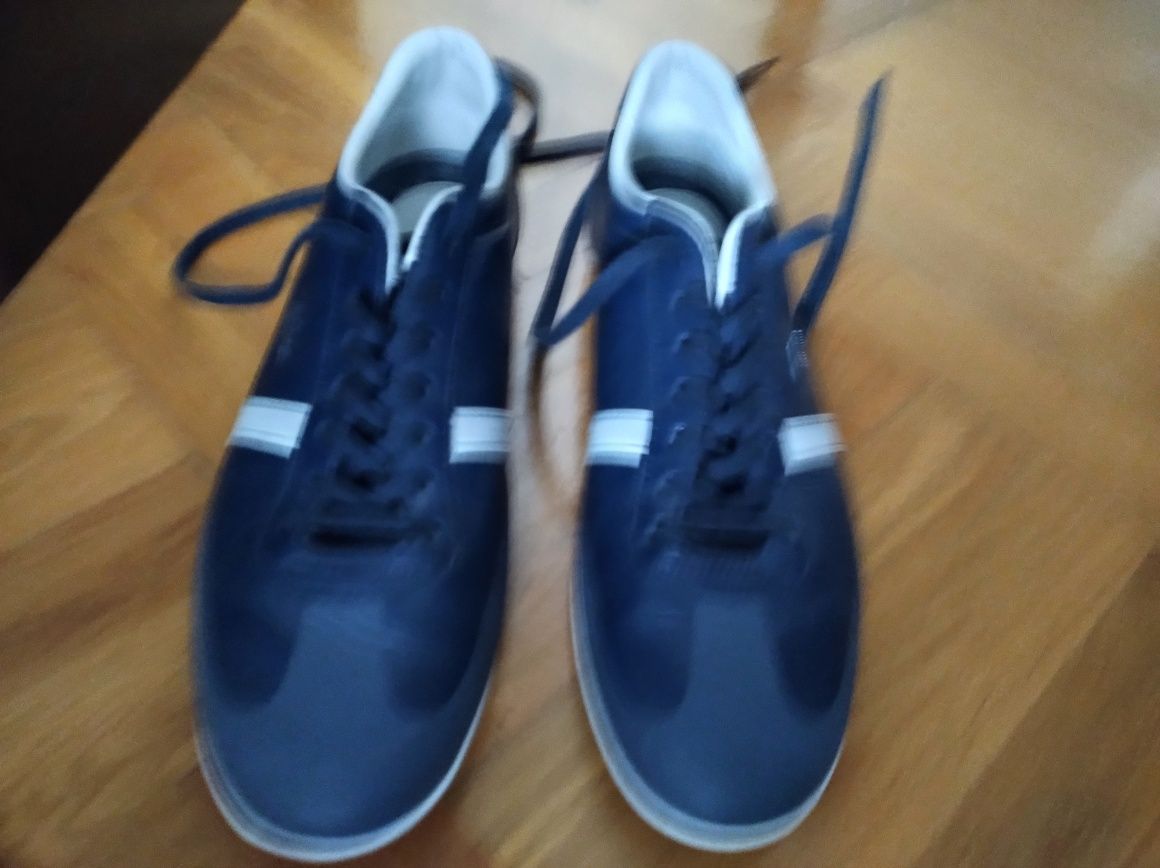 Granatowe sportowe Buty Lacoste Mokara 316