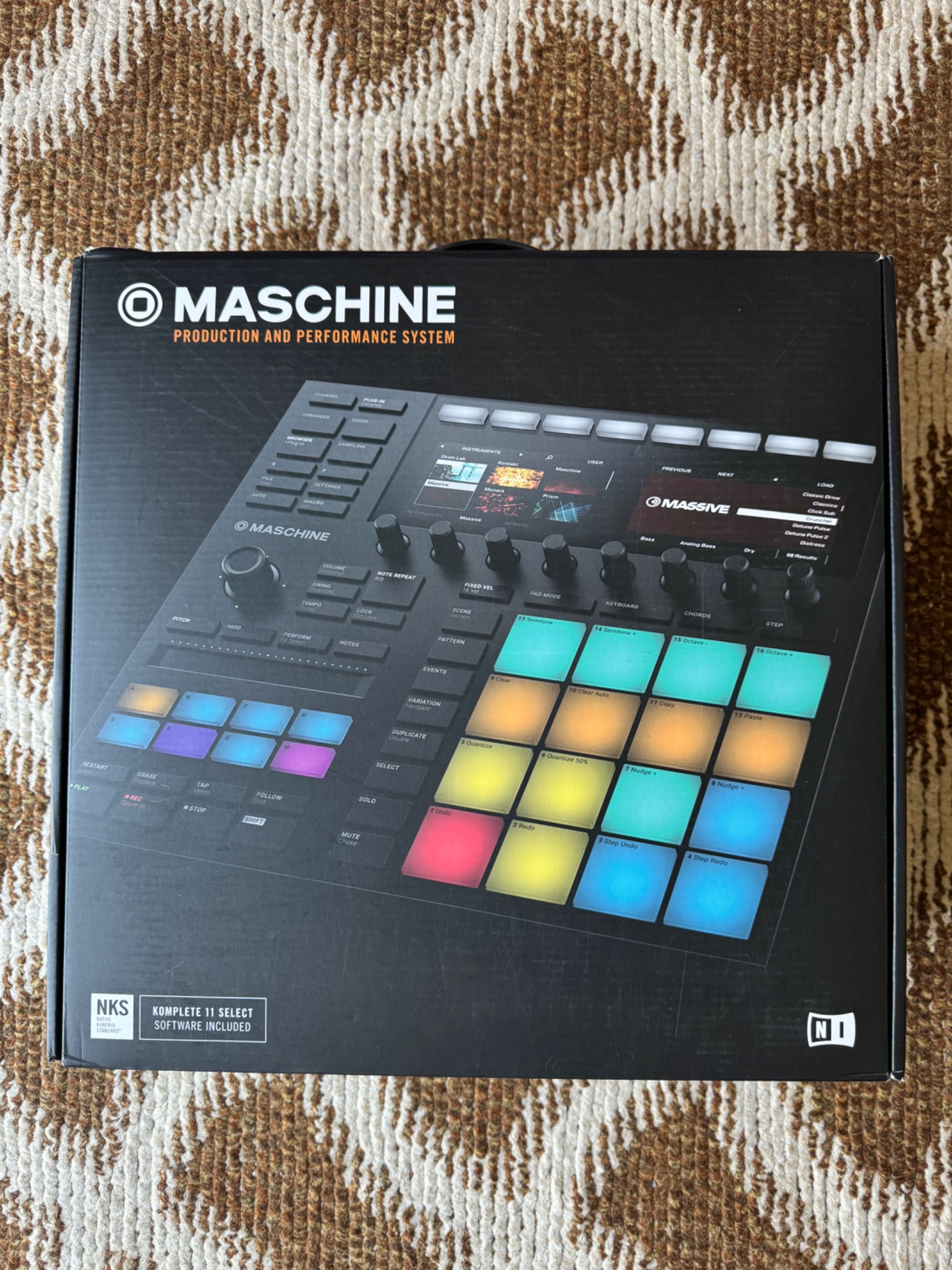 Продам DJ контролер Native Instruments Maschine MK3