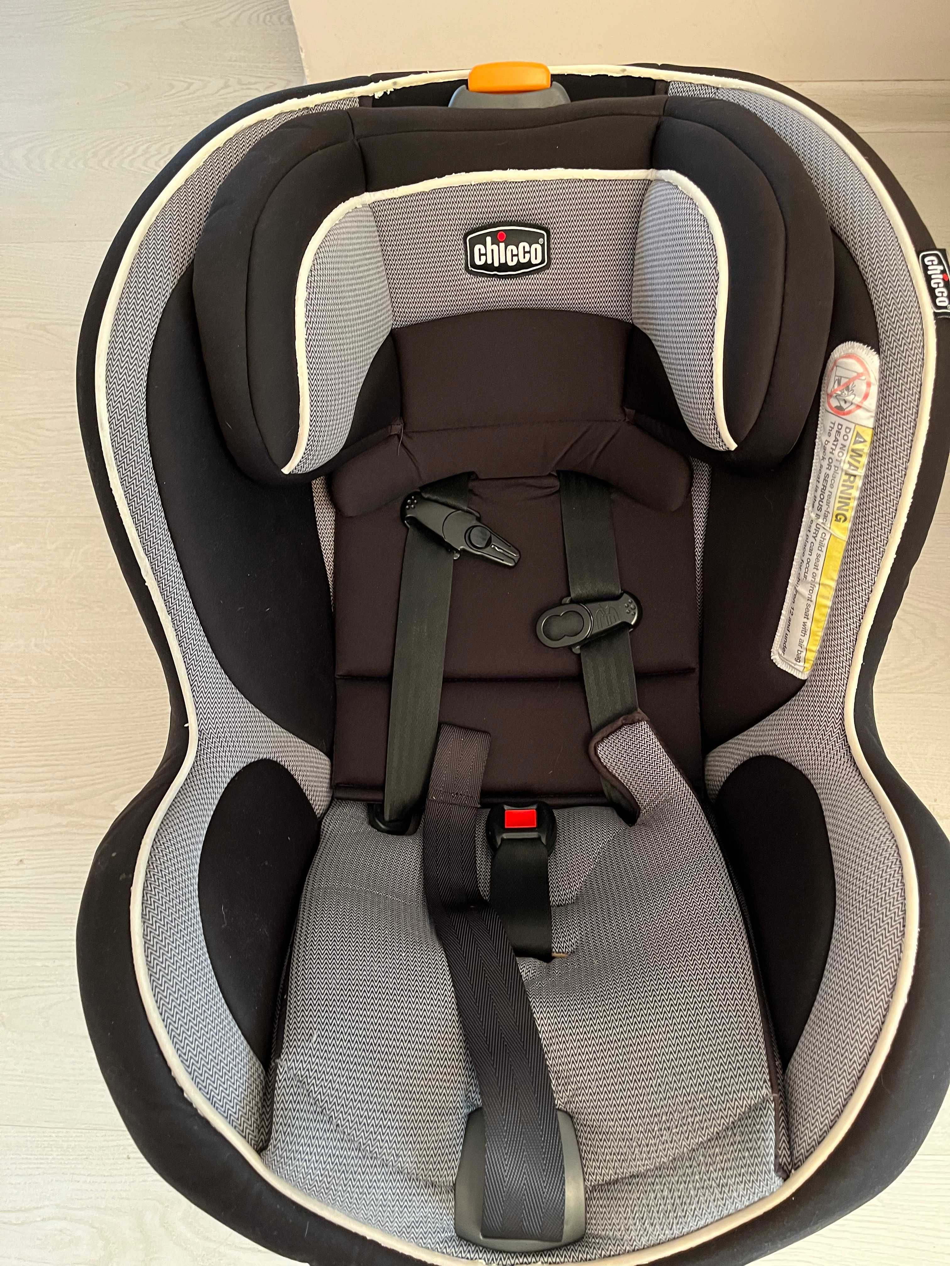 Автокрісло CHICCO NEXTFIT (0-30 кг.) ISOFIX