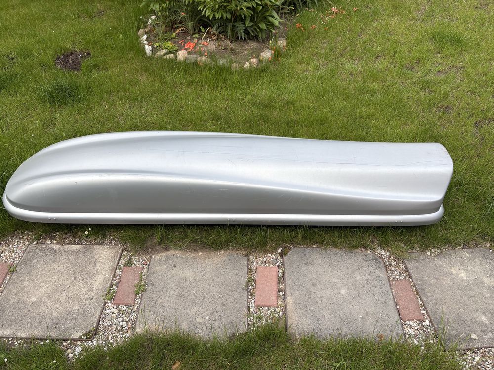 Box Thule srebrny