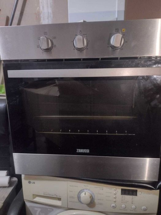 Forno elétrico Zanussi