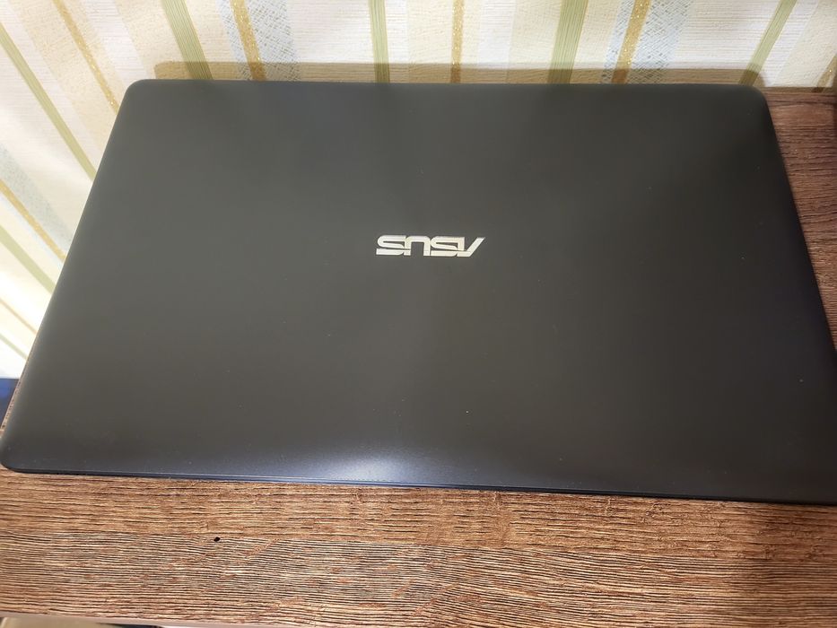 Ноутбук Asus X750jb-ty004d б/в